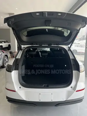 New BYD Seal 6 EV 2026 White