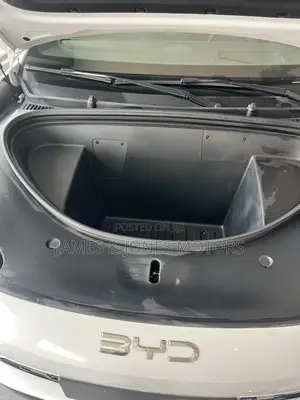 New BYD Seal 6 EV 2026 White