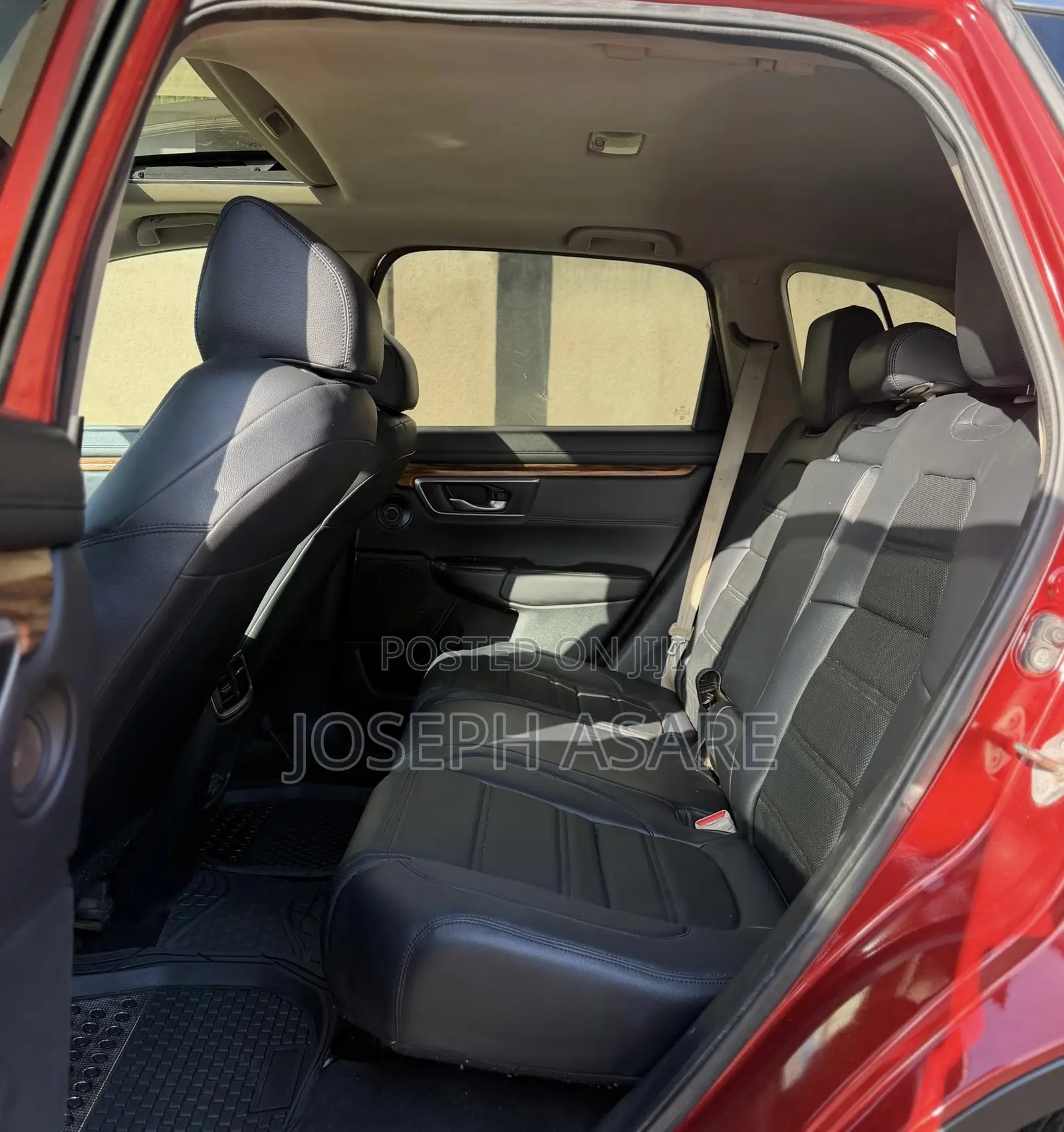 Honda CR-V Touring AWD 2018 Red