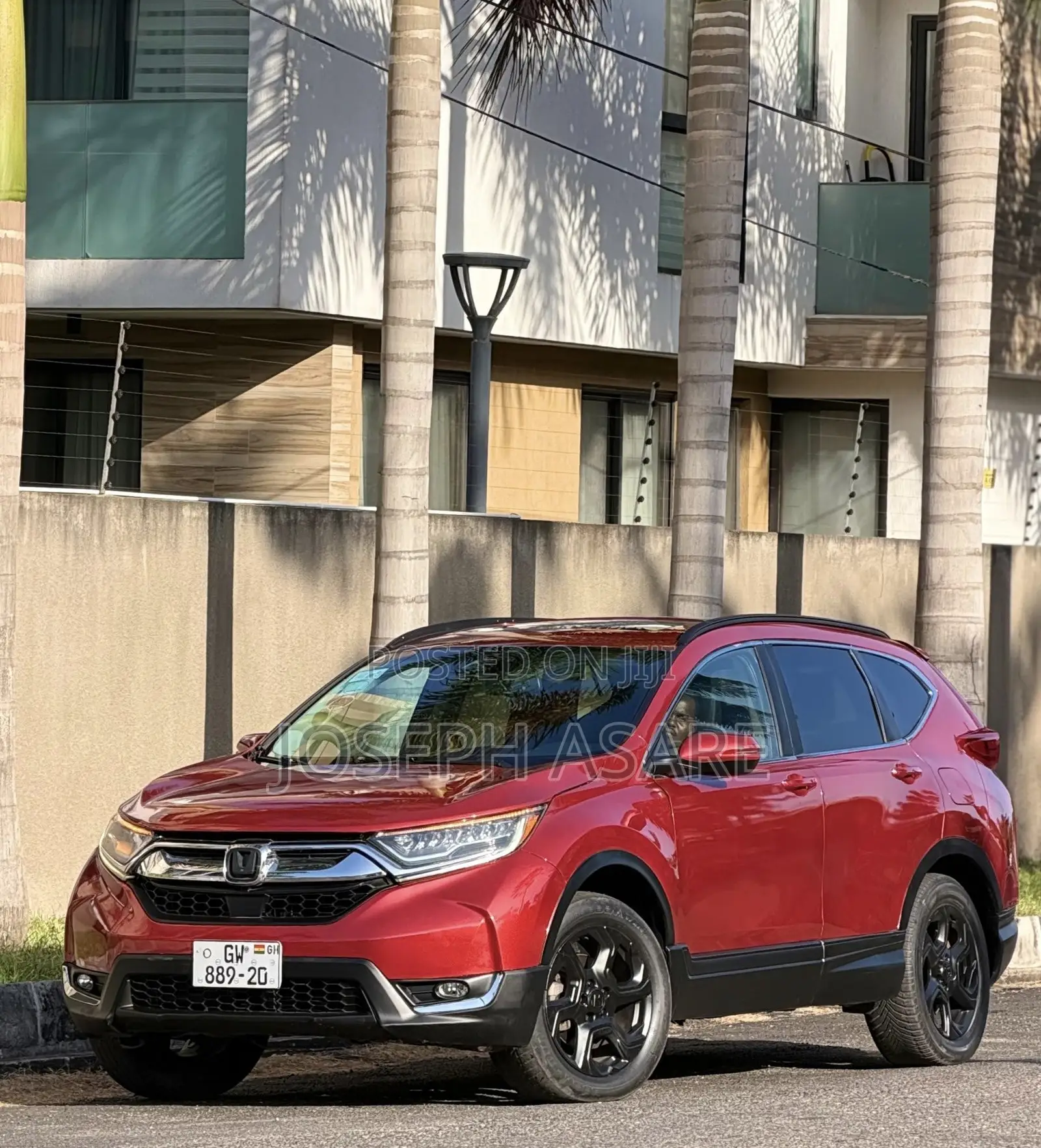 Honda CR-V Touring AWD 2018 Red