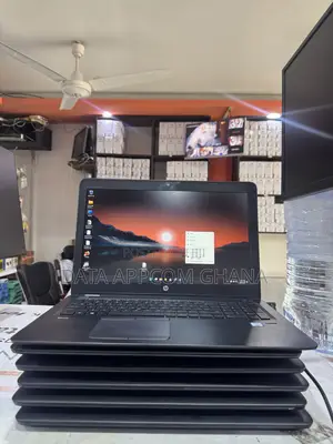 Laptop HP ZBook 15u G4 8GB Intel Core i7 SSD 256GB