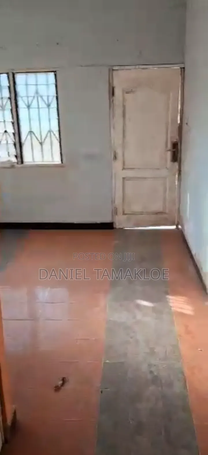 3bdrm House in Daniel Tamakloe, Weija Junction for sale