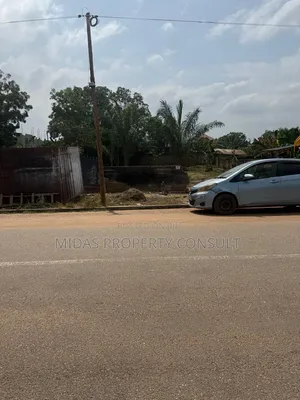 Roadside 100x100ft Land for Sale at Agbogba Academic City