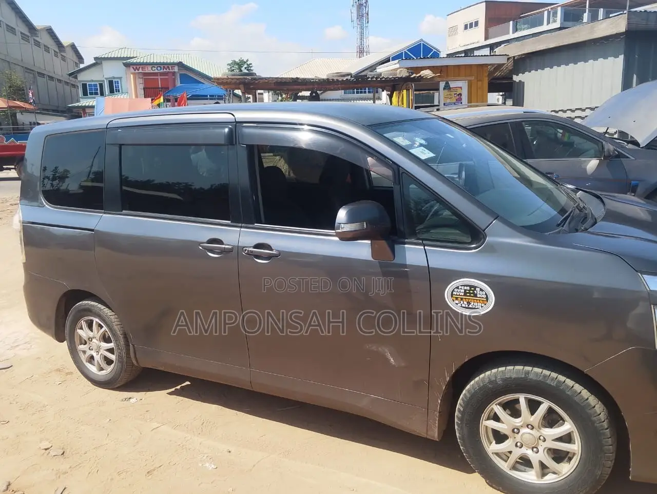 Toyota Voxy 2013 Gray