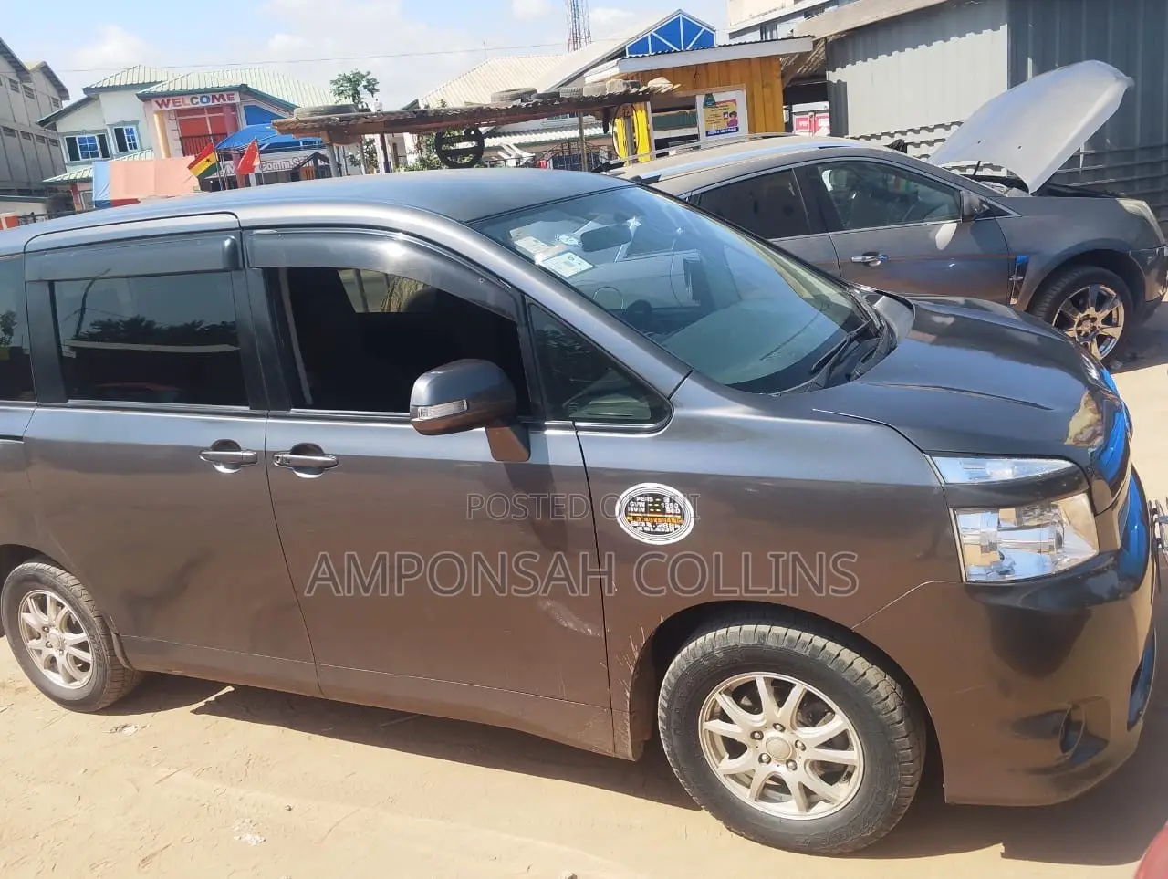 Toyota Voxy 2013 Gray