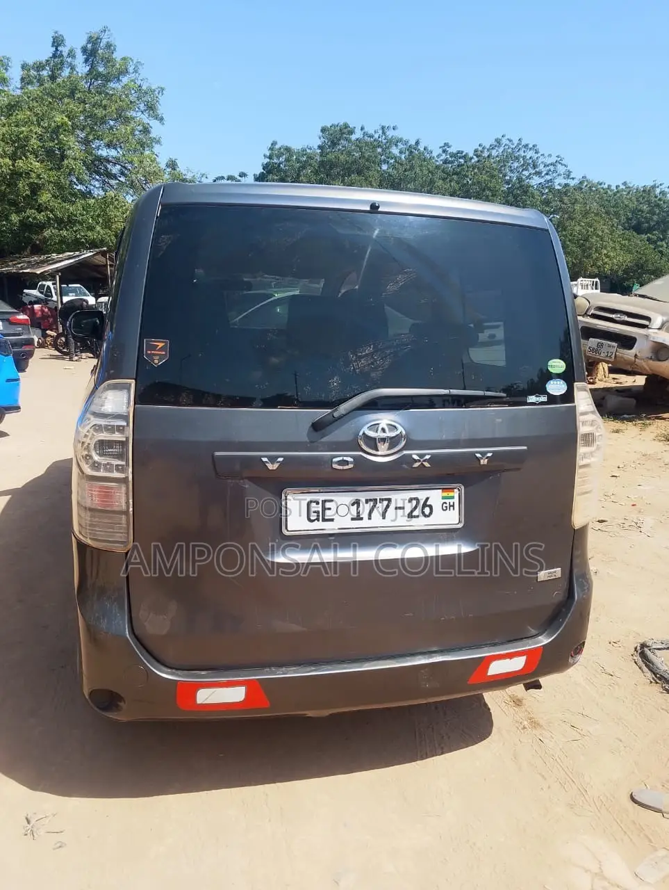 Toyota Voxy 2013 Gray
