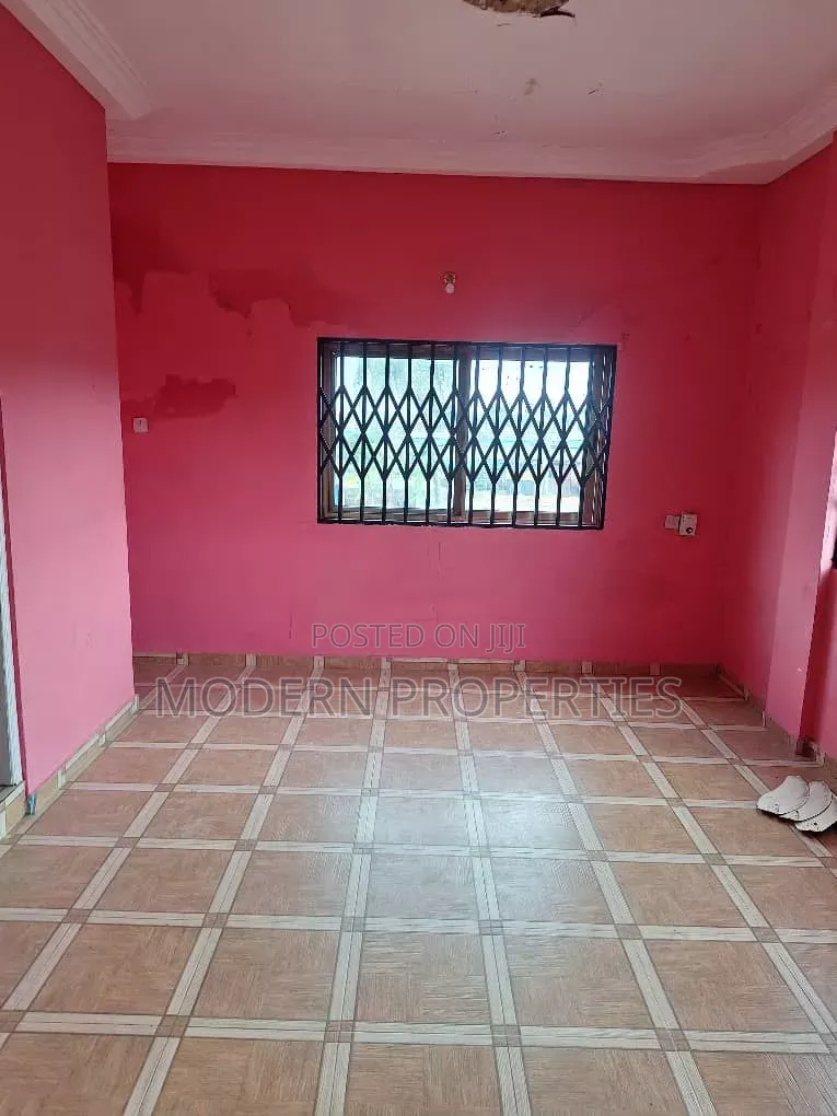 2bdrm Apartment in Modern Properties, New Town for rent