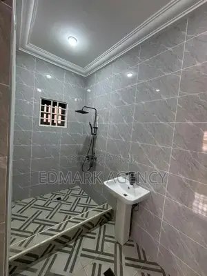 3bdrm House in Gbawe, Zero for sale