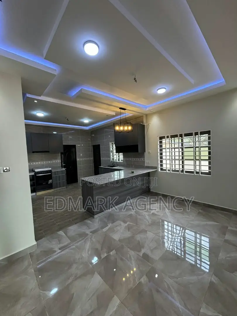 3bdrm House in Gbawe, Zero for sale