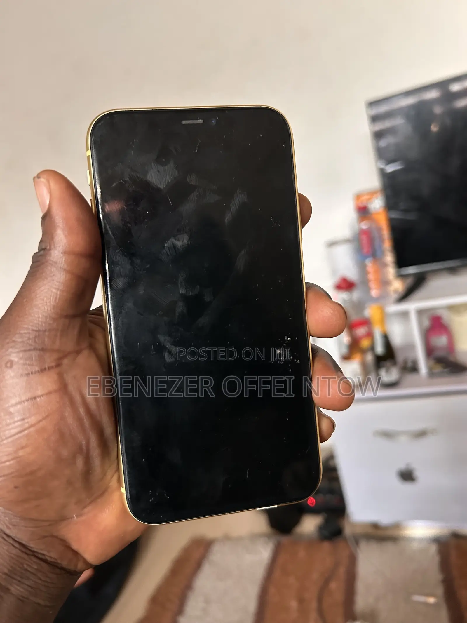 Apple iPhone 11 64 GB Yellow