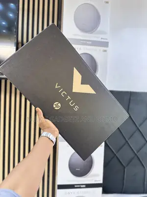 New Laptop HP Victus 15 16GB Intel Core i7 SSD 512GB