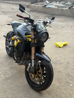 Benelli TNT 2023 Black