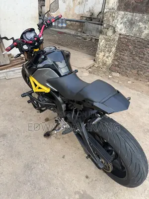 Benelli TNT 2023 Black