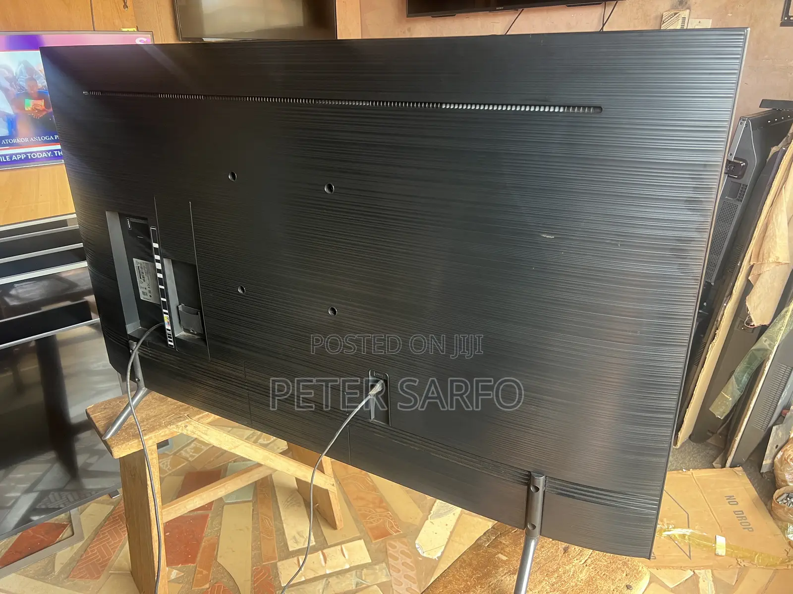 Ultra Slim Samsung Smart 4K UHD TV (55)