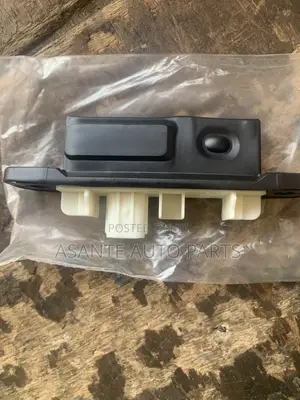 Toyota Landcruiser Boot Sensor