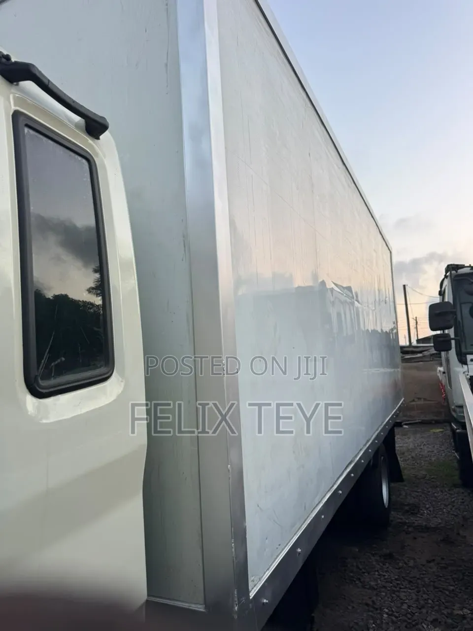 Hyundai 5 Ton Container Full Manual Engine