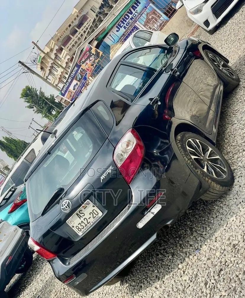 Toyota Matrix 2011 Black
