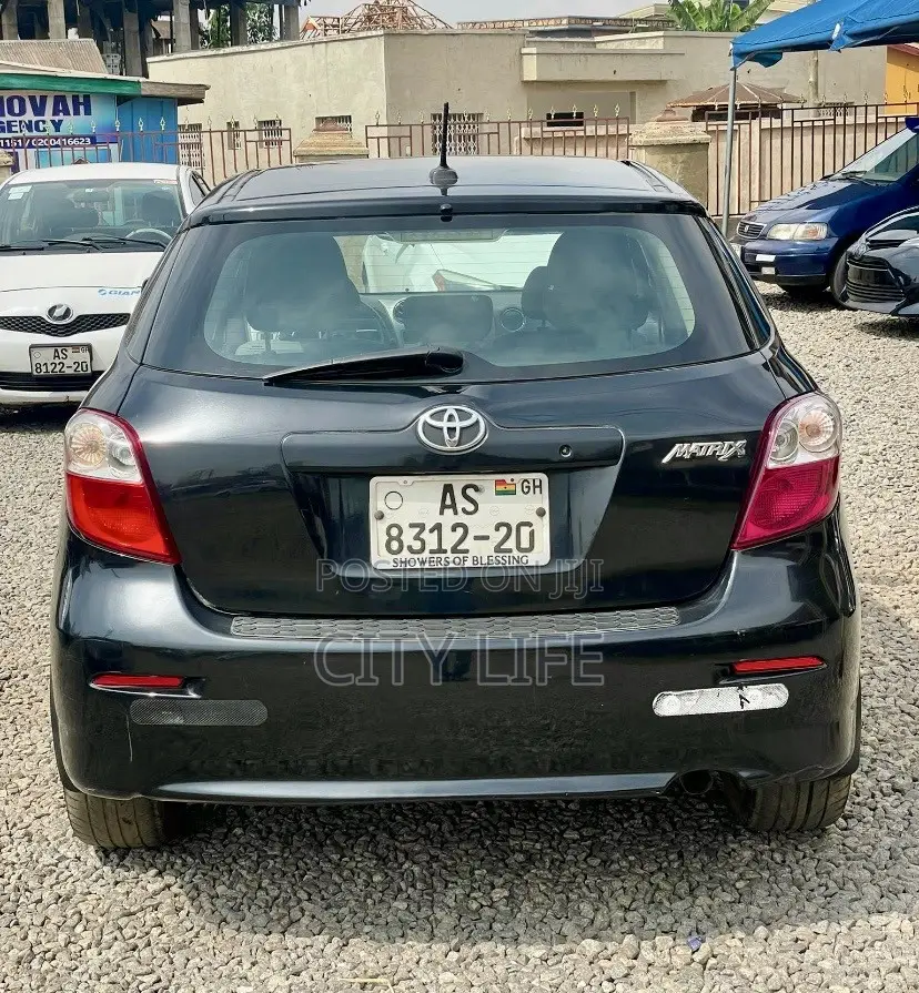 Toyota Matrix 2011 Black
