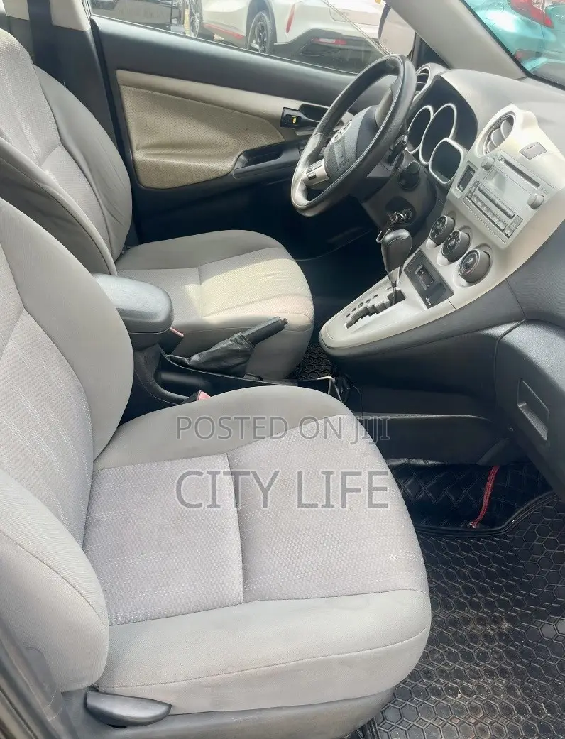 Toyota Matrix 2011 Black
