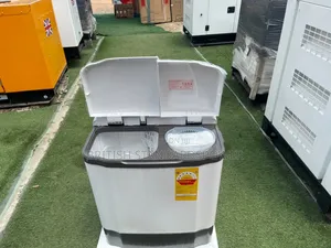 Space Saving 5kg Nasco Laundry Machine