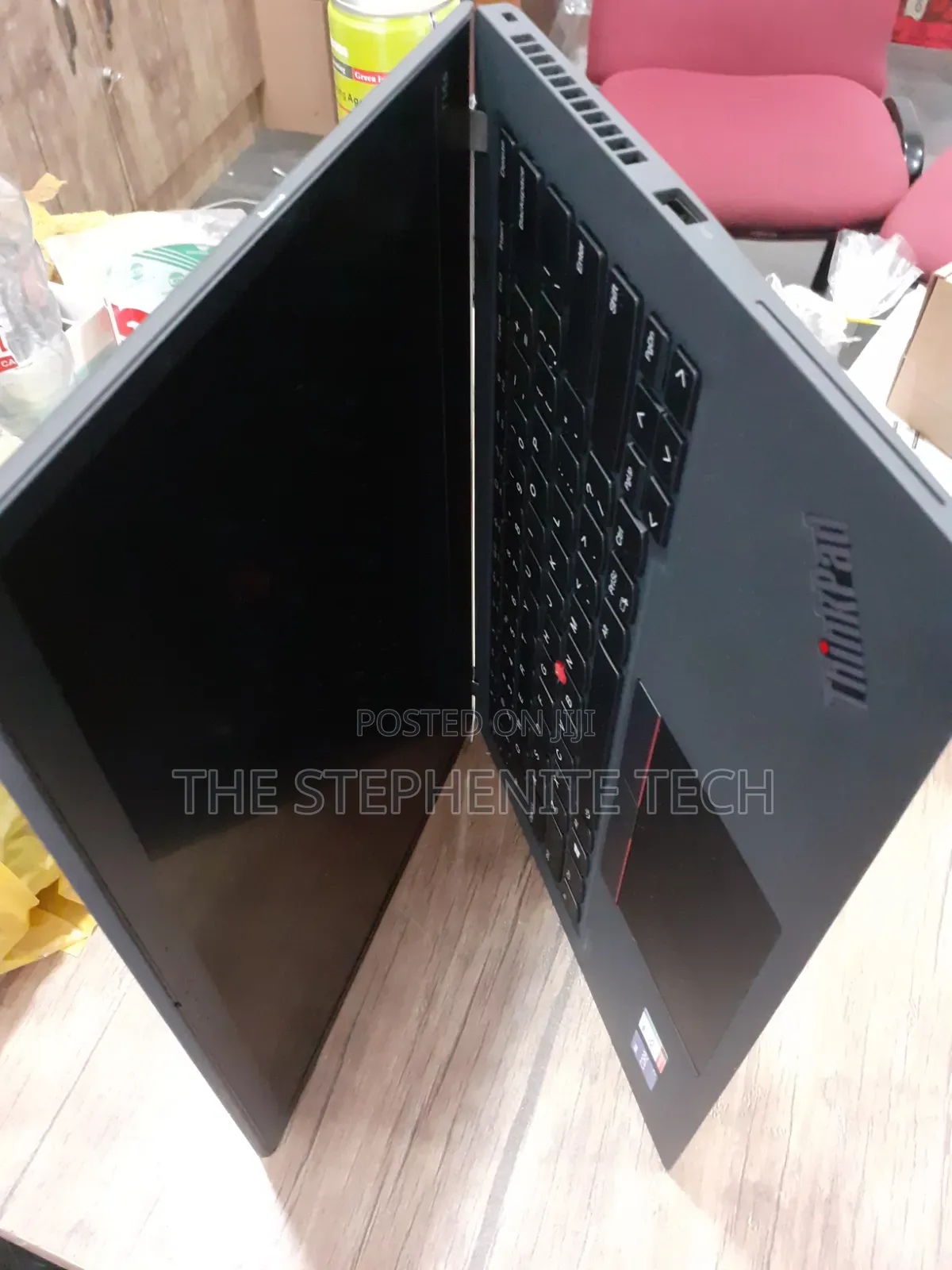 Laptop Lenovo ThinkPad T14s Gen 2 8GB Intel Core i5 SSD 256GB
