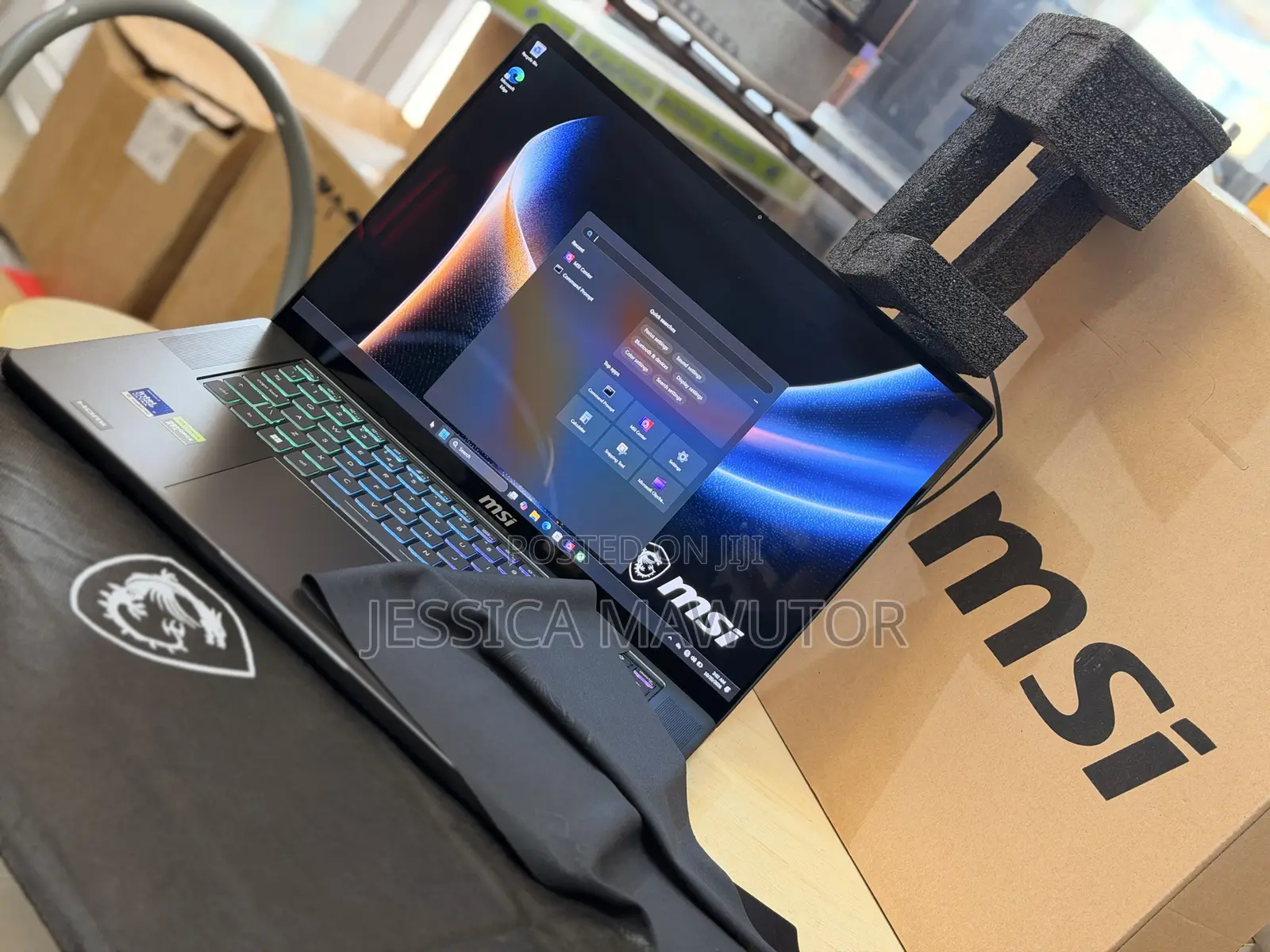 New Laptop MSI 32GB Intel Core Ultra 9 SSD 1T