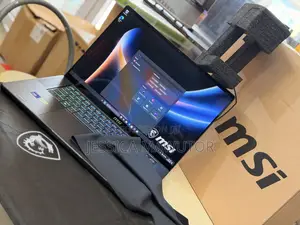 New Laptop MSI 32GB Intel Core Ultra 9 SSD 1T