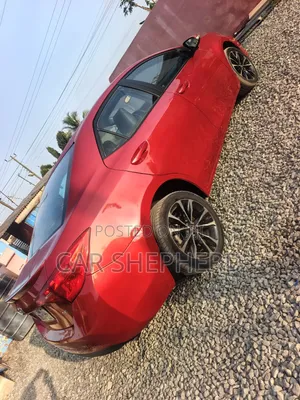 Toyota Corolla SE 4dr Sedan (1.8L 4cyl CVT) 2017 Red