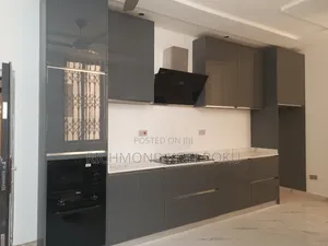5bdrm House in Kofi'S Realty, Coca Cola for sale