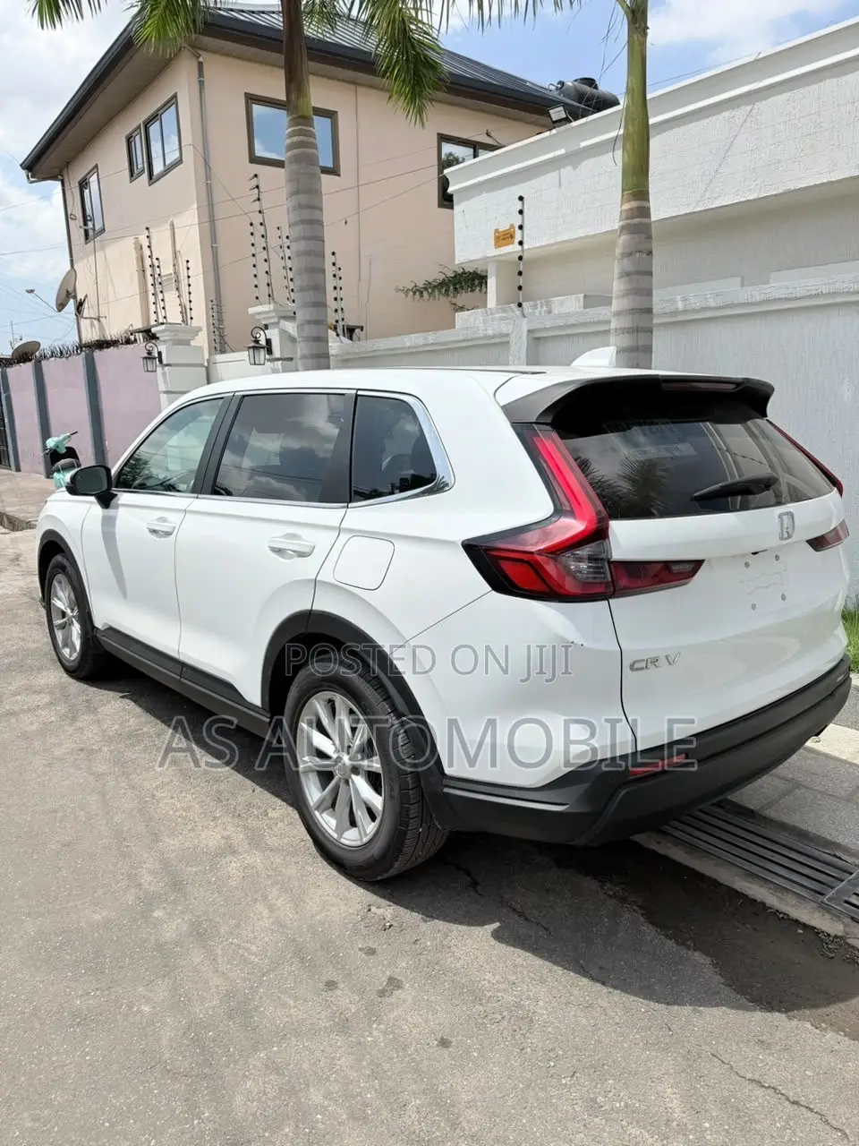 Honda CR-V 2024 White