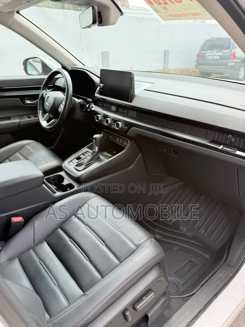 Honda CR-V 2024 White