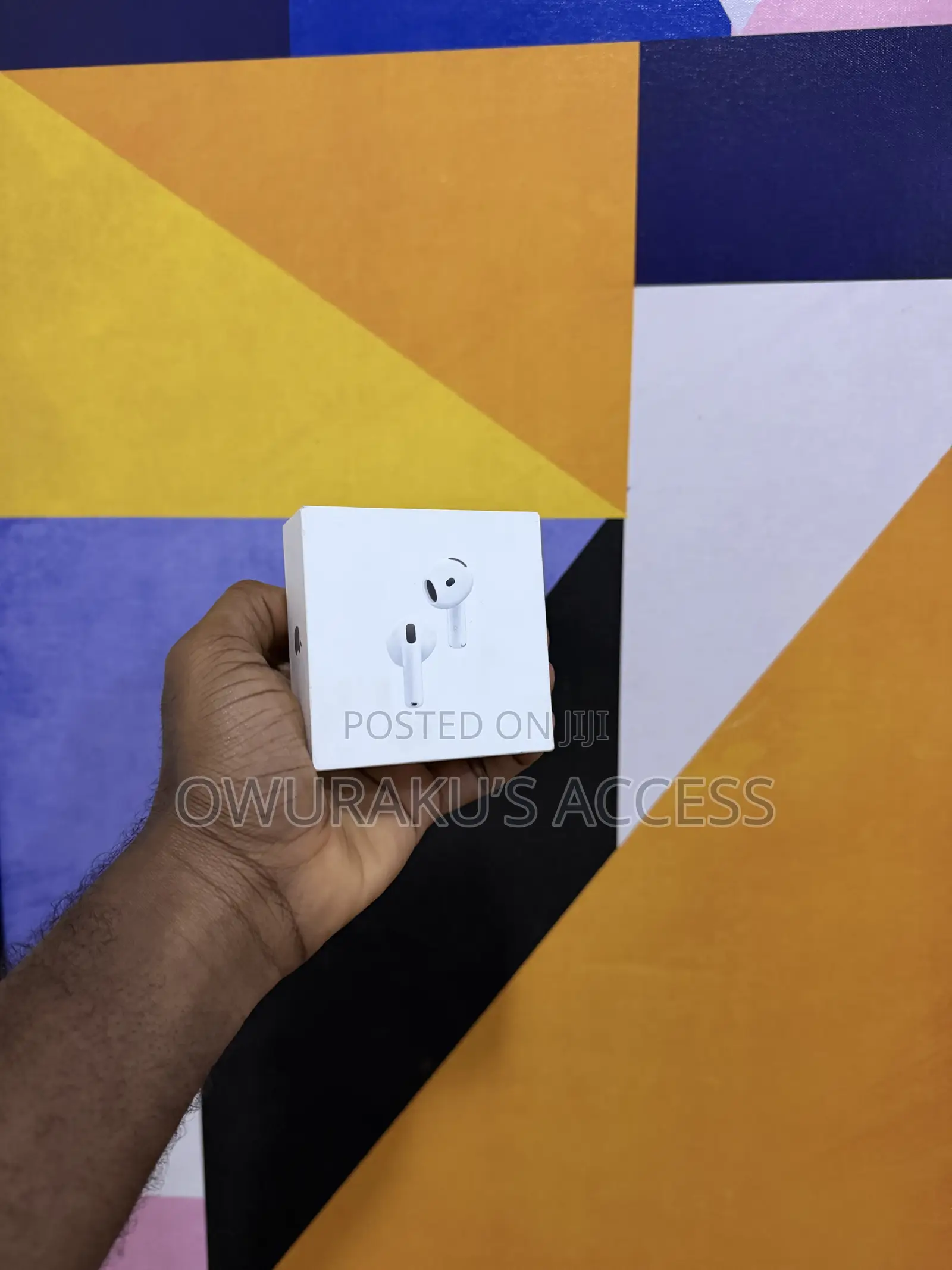 Original AirPods 4 ACTIVE NOISE CANCELLATION