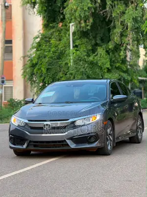 Honda Civic EX Sedan 2018 Gray