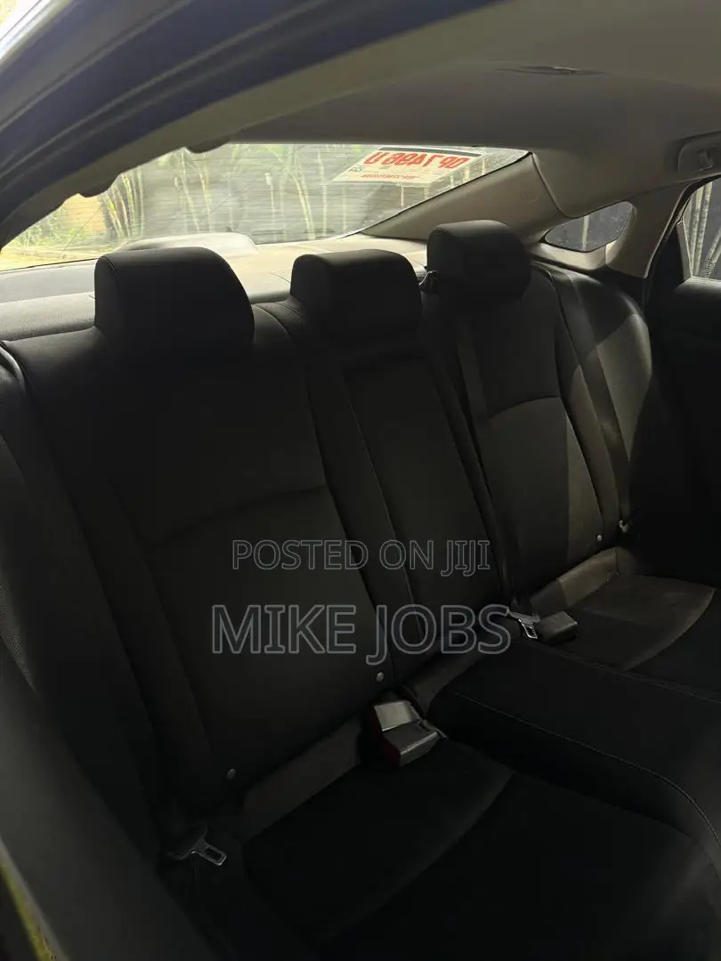 Honda Civic EX Sedan 2018 Gray