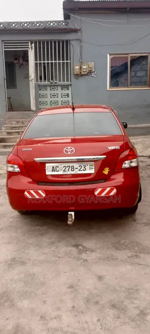Toyota Yaris 2008 Red