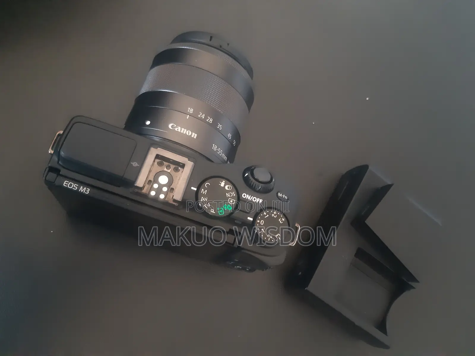Canon M3 Entry Level Pro Mirrorless Camera With 22mm F2 & 18-55mm Lens