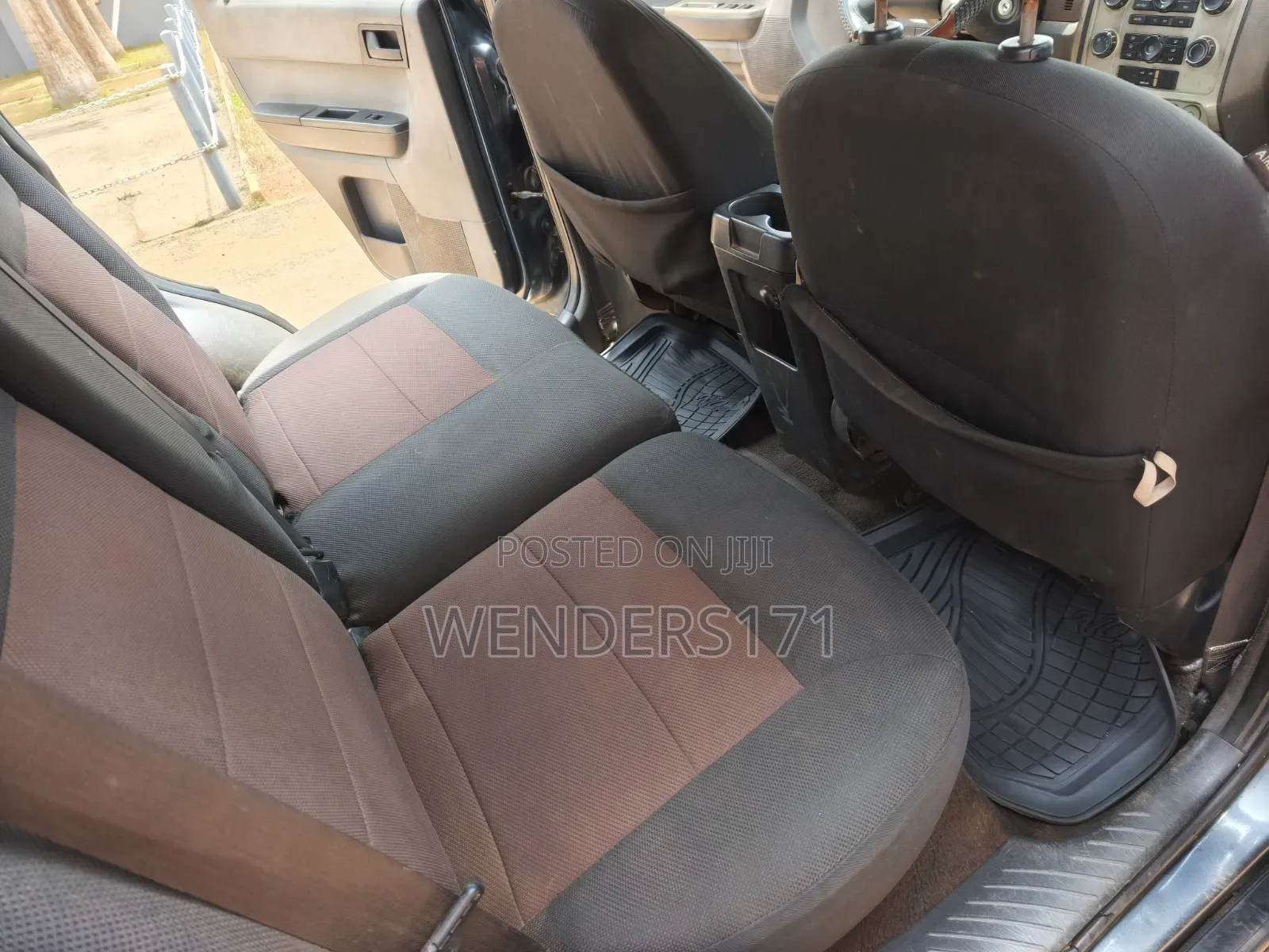 Ford Escape XLT 4WD V6 2009 Gray