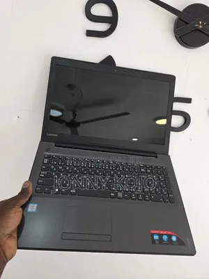 Laptop Lenovo IdeaPad 310 8GB Intel Core i3 HDD+SSD 500GB