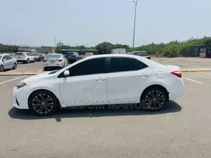 Toyota Corolla 2016 White