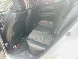 Toyota Corolla 2016 White