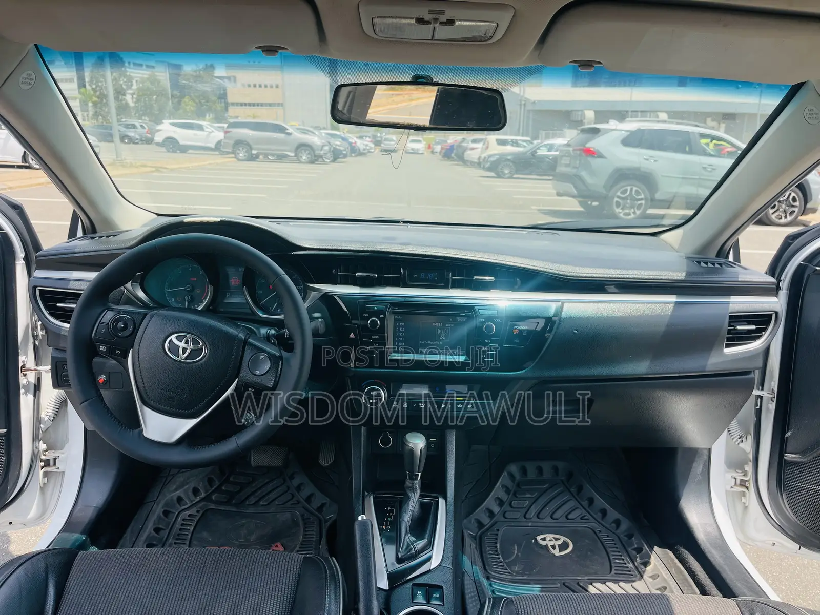Toyota Corolla 2016 White