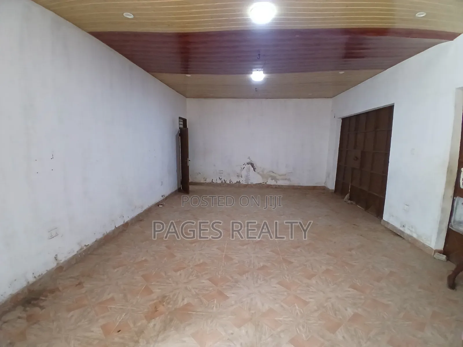 Shop at Agbogba for Rent