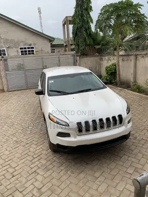 Jeep Cherokee 2014 White
