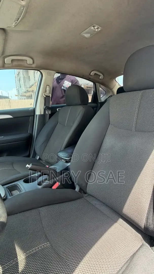 Nissan Sentra FE+ S 4dr Sedan (1.8L 4cyl CVT) 2014 Silver