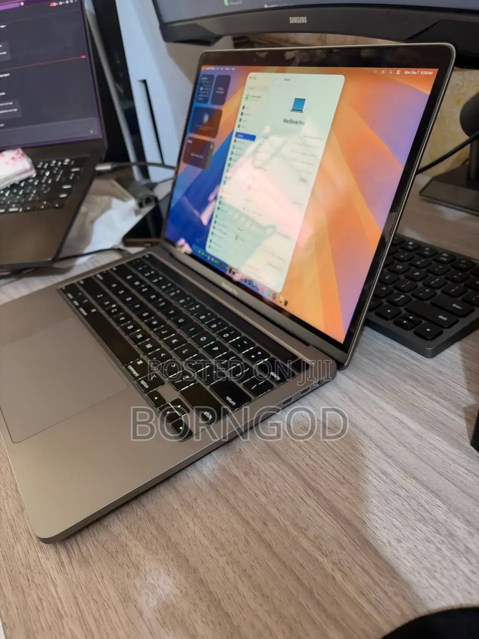 Laptop Apple MacBook Pro 2020 16GB Intel Core i7 SSD 512GB