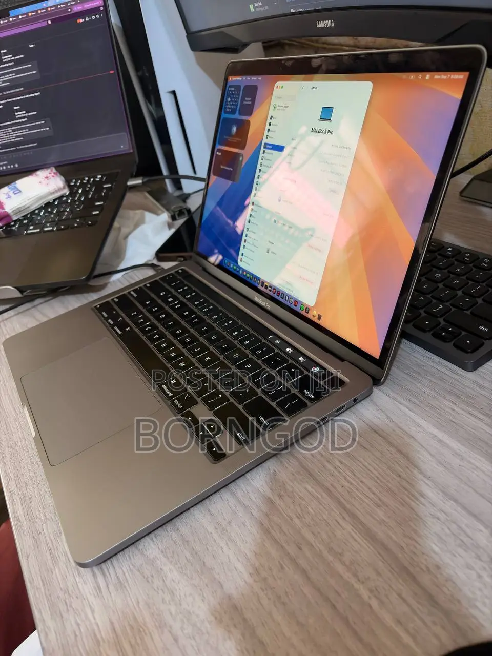 Laptop Apple MacBook Pro 2020 16GB Intel Core i7 SSD 512GB