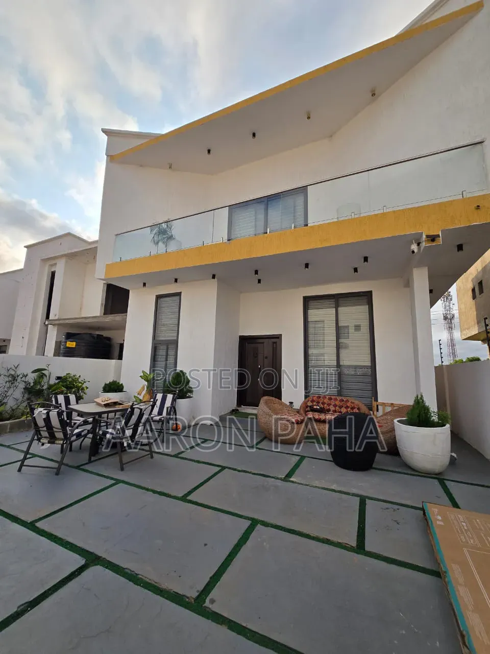 Furnished 7bdrm House in Tema Metropolitan for rent