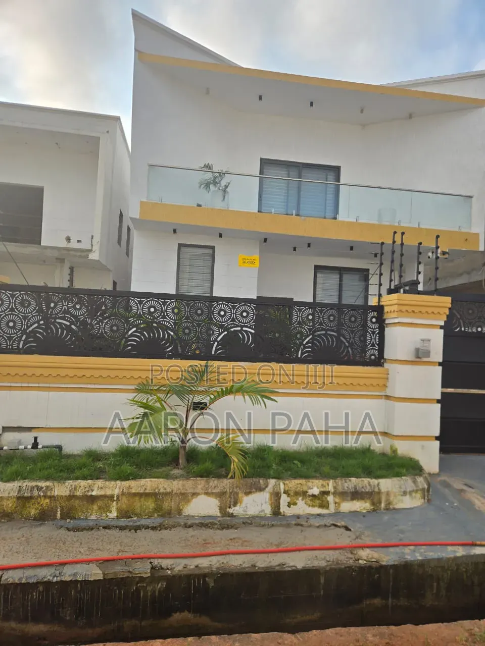 Furnished 7bdrm House in Tema Metropolitan for rent