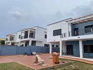 4bdrm House in East Legon for rent