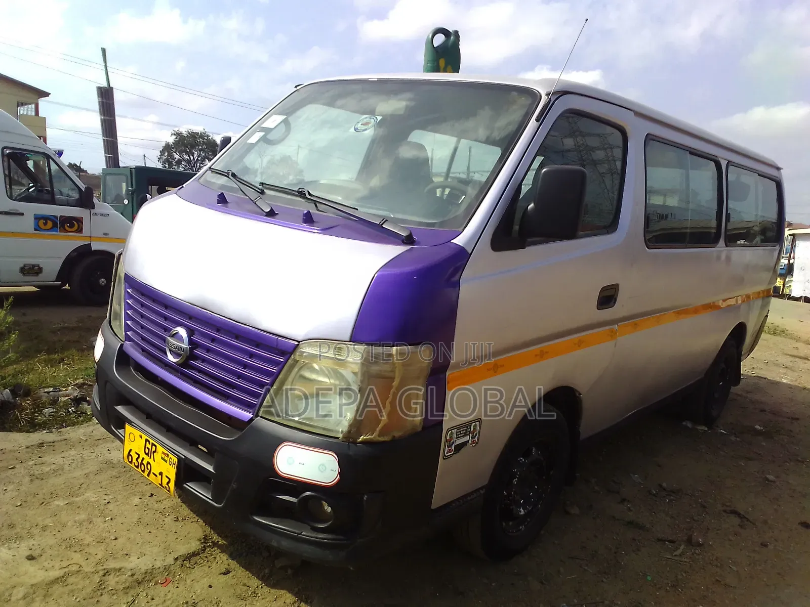 Nissan Caravan (Urvan) 2013 Grey